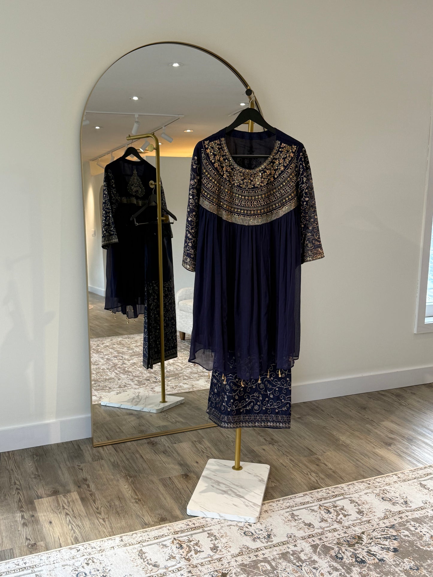 Navy Sharara