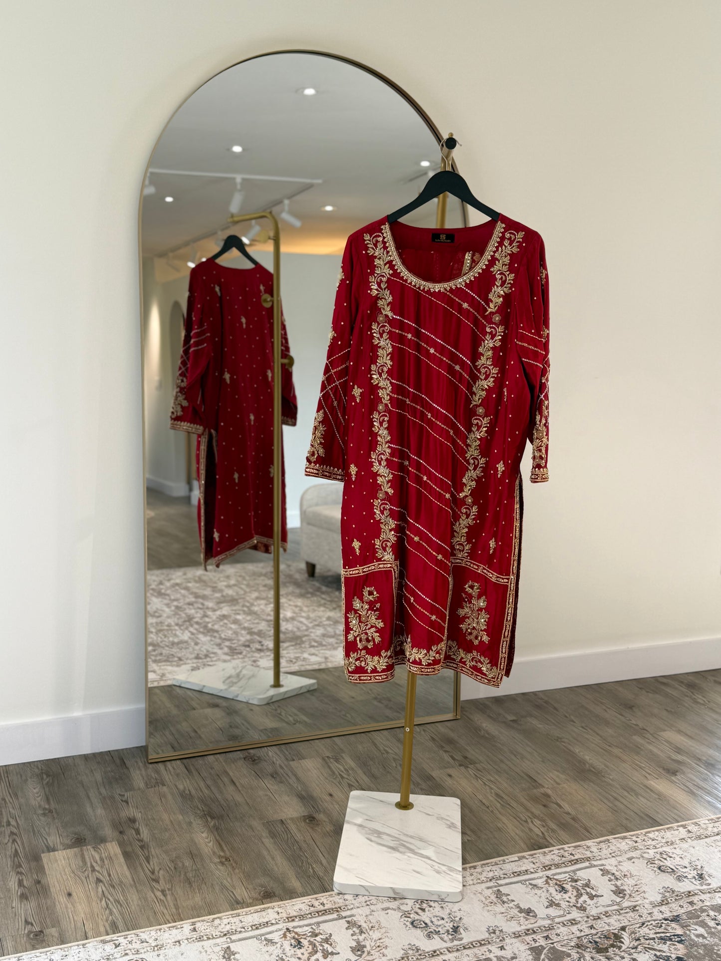 Sara Hussain Red Salwar Kameez