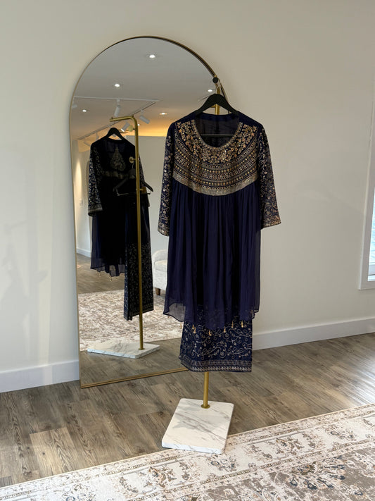 Navy Sharara